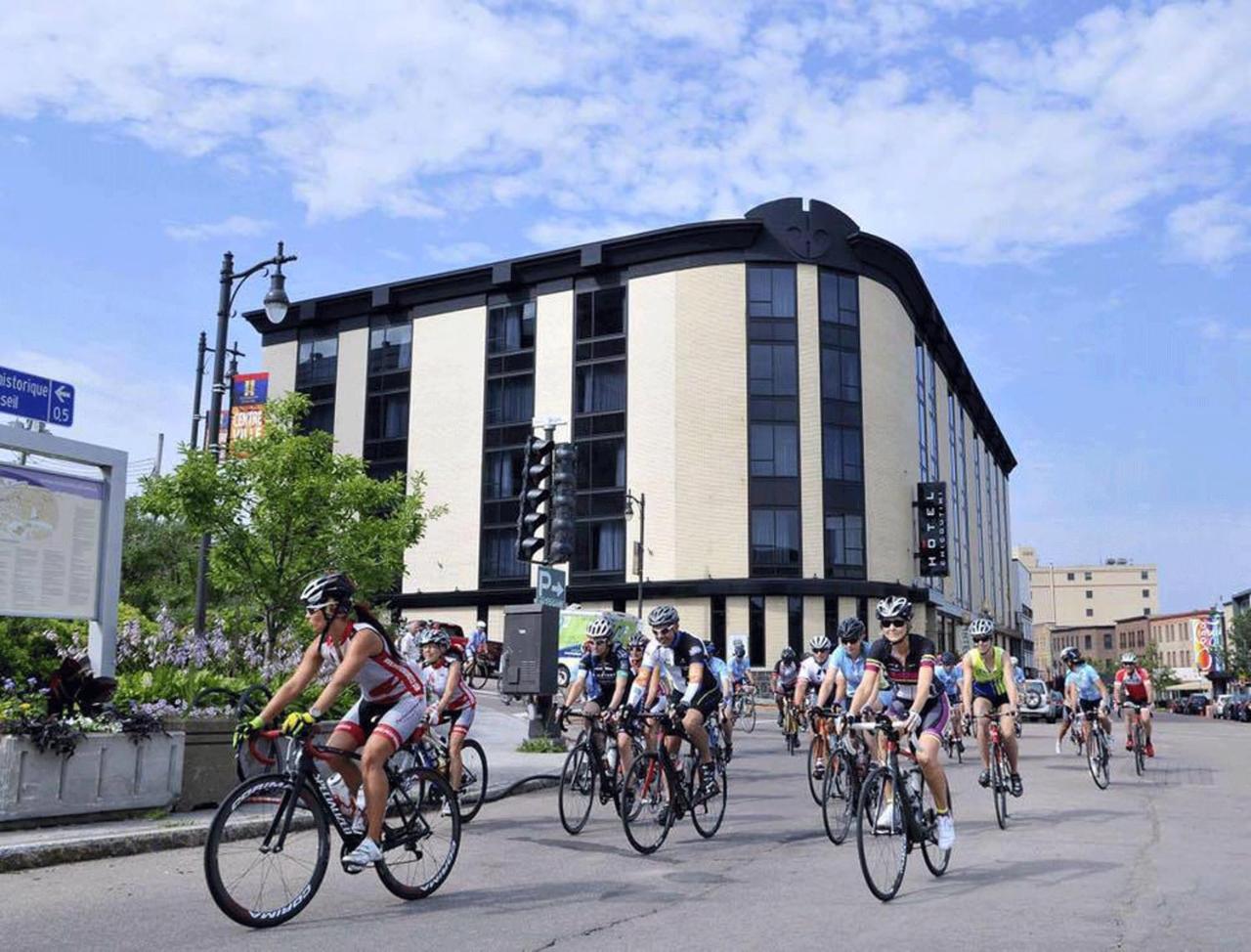 Hotel Chicoutimi, Affilie A Hyvi Exterior photo